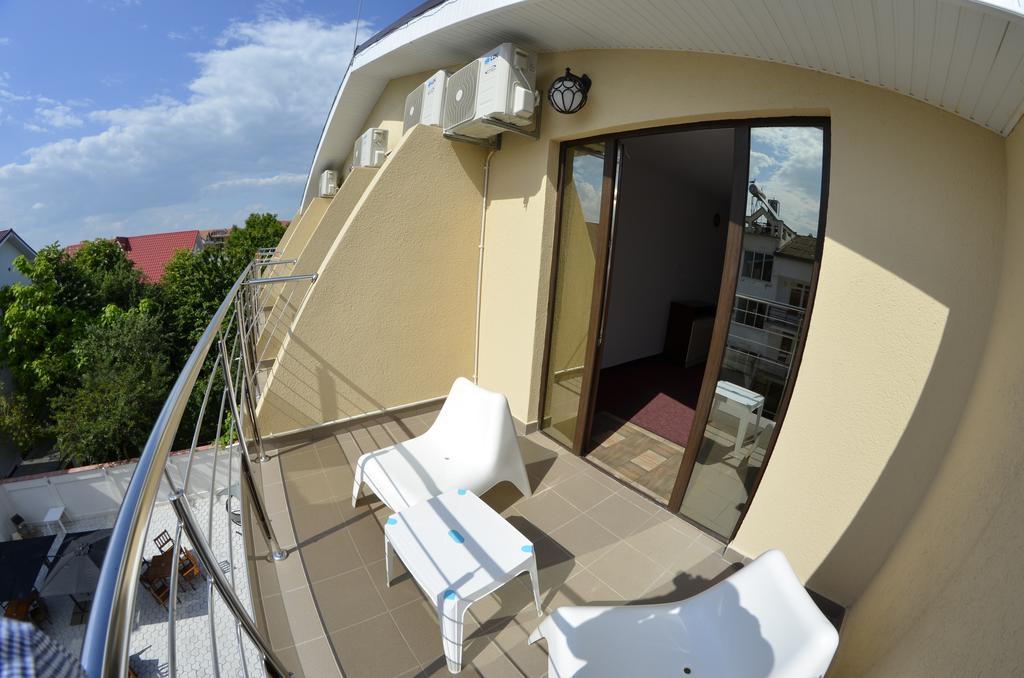 Razvan Holiday Costinesti Esterno foto